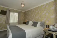 Ambassador Guest House Bed and Breakfast Hotels near Churston Golf Club