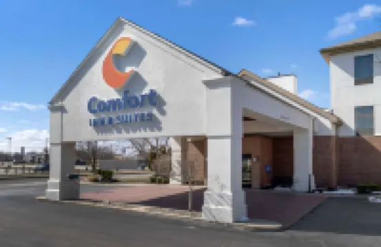 Comfort Inn & Suites Toledo North