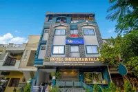FabHotel Shree Ram Palace Hotels near Raas Rang Garba Ground