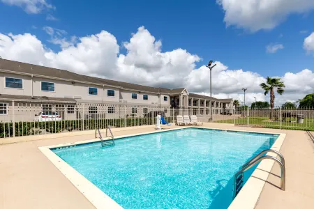 Studio 6 Bay City - 得克薩斯