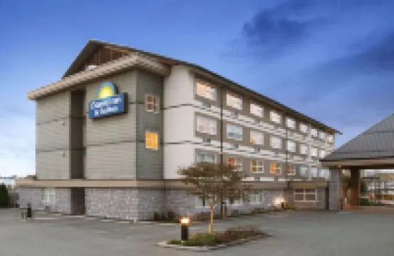 Days Inn & Suites by Wyndham Langley Hotels in 