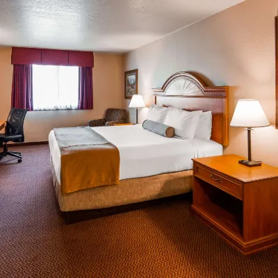 Best Western Bidarka Inn Hotels near Bishop’s Beach