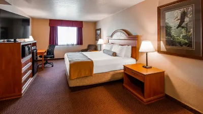 Best Western Bidarka Inn Hotel a 