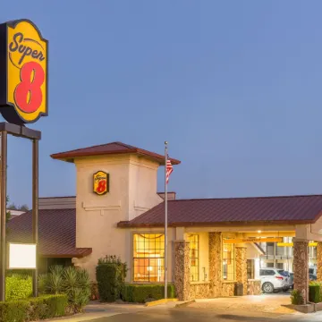 Super 8 by Wyndham Corning