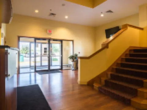 โมเทล 6 อินเดียแนโพลิส อินดีแอนา - สนามบิน โรงแรมในอินเดียแนโพลิส