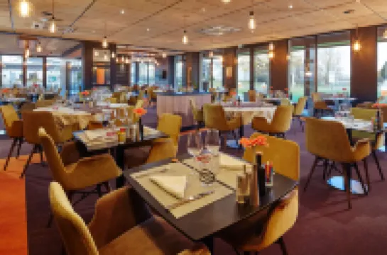 Kyriad Clermont Ferrand Nord - Riom