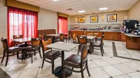 Best Western Plus Memorial Inn  Suites - breakfast