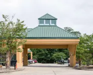 Quality Inn Louisville MS 노스게이트 쇼핑센터 주변 호텔