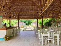 Villa Samalas Resort and Restaurant Hotels in Пеменанг