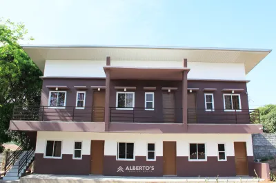Alberto's Lodging House โรงแรมใน