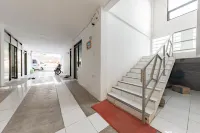 RedDoorz Syariah near RS Hermina Sukabumi Hotel di Kadudampit