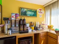 Super 8 by Wyndham Jessup/Baltimore Area Hotels in Annapolis Junction