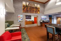 Hampton Inn & Suites St. Louis at Forest Park - 2 stelle