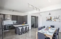 Villa Sienna, Fabulous 6Bdr Protaras Villa