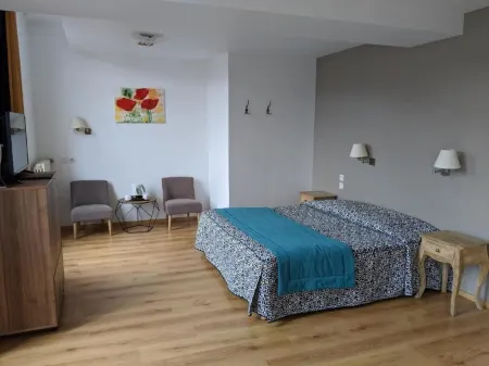 Logis Regina Отели в г. Мюра-ле-Кер