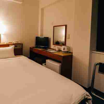 3s Hotel Hiratsuka Rooms