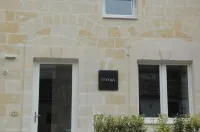 Lamia Room Rentals - شرفة