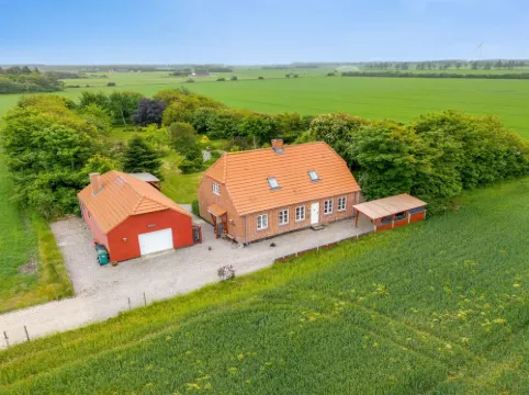 "Soria" - 600m to the Fjord