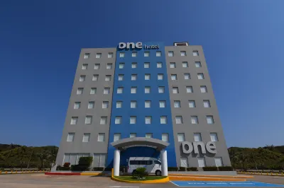 원 코아트사코알코스 포럼 Olmeca Archaeological Museum 주변 호텔