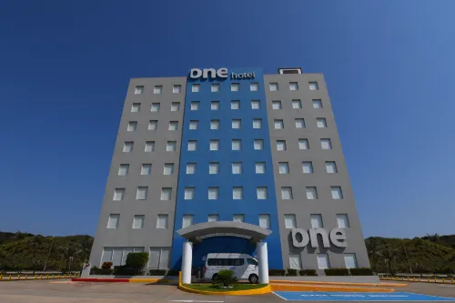 One Coatzacoalcos Forum Hotels in Minatitlan
