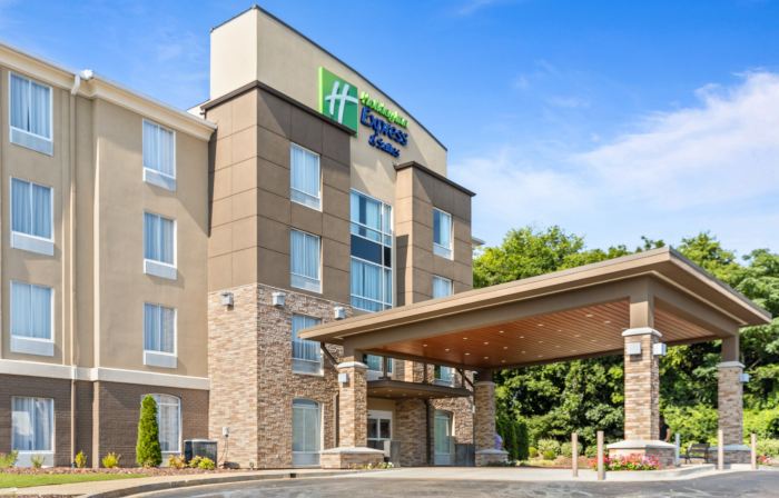 Holiday Inn Express & Suites STARKVILLE by IHG