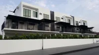 Hermitage Boutique House Hotels in Tupai