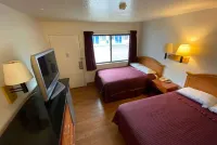 Travelodge by Wyndham Grand Rapids North Hotels in Walker