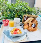 Kyriad Nevers Centre - breakfast
