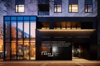 بيسبوك هوتل سابورو فنادق في 