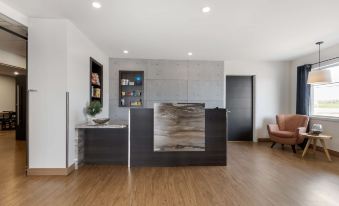 Villa Inn Suites, SureStay Collection by Best Western