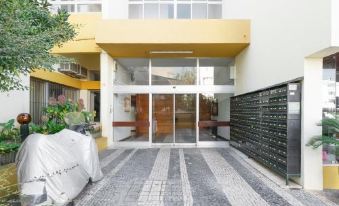 Equador Studios by Olala Homes