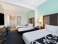 La Quinta Inn & Suites by Wyndham Omaha Airport Downtown Hotels in Carter Lake
