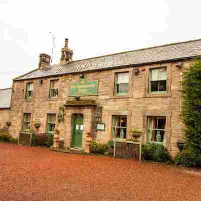 The Tankerville Arms Hotel Exterior