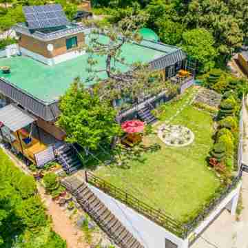 Daebudo Haesol Ocean Scent Pension Hotel Exterior