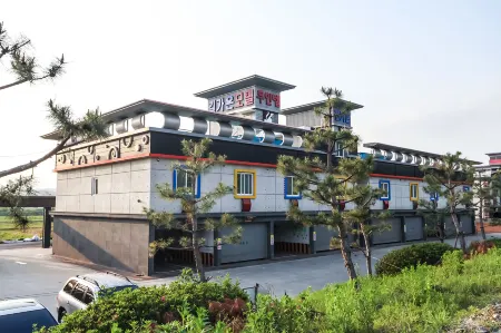Sacheon Gilgaon Self Check-in Motel Отели рядом с Аэропорт Сачхон