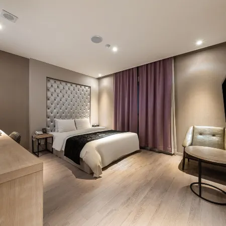 Ever Tourist Hotel