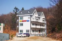 Anseong Pension Ddeulanche Hotels in Anseong-si