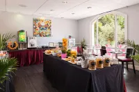 Hôtel Quality Suites Maisons-Laffitte Paris Ouest Hotels in Maisons-Laffitte