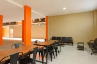 RedDoorz near GSG UNILA Lampung Hotel di Brantiraya