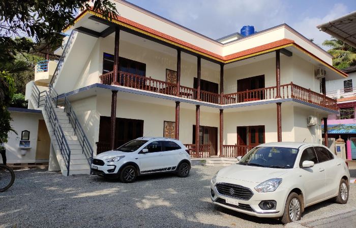 Kayaloram Resort