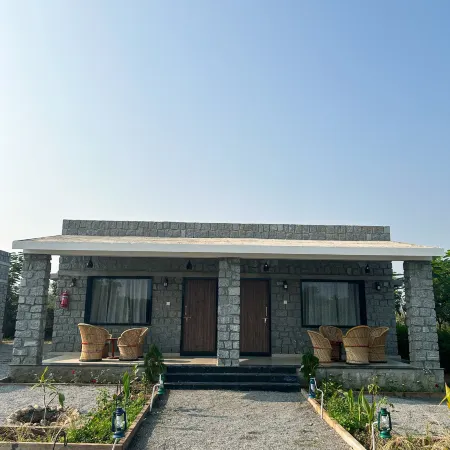 Jawai Empire Resort by Premier Hotels - Luxury Tent & Cottage Stay - Leopard Safari Near Jawai DAM