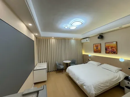 Pinghu Wua Homestay (Danghu West Road) Отели в г. Пинху