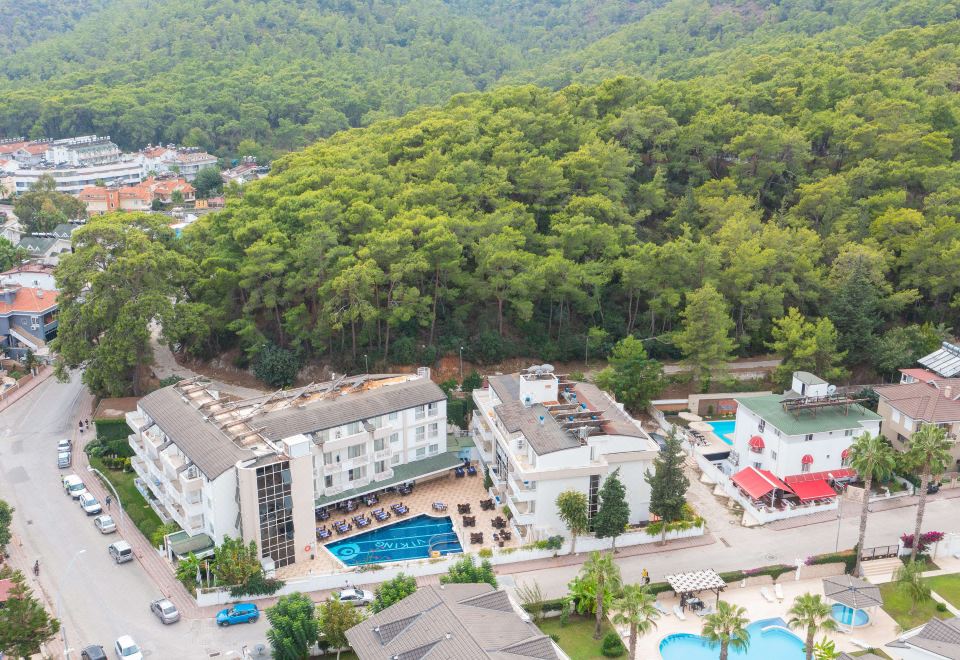 hotel overview picture