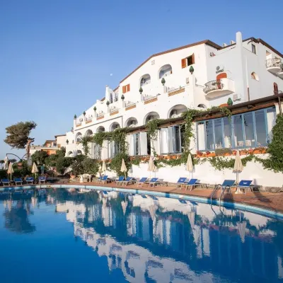 Arathena Rocks Hotel Hotels near Lido Beach Bonday