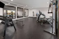 La Quinta Inn & Suites by Wyndham Locust Grove - Gym