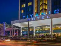 Titanic Port Bakirkoy Hotels near Bakirkoy