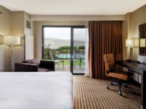 ダブルツリー バイ ヒルトン ホテル プレザントン アット ザ クラブ プレザントンのホテル