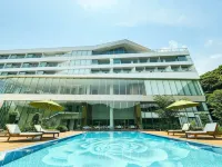 Olive Bay Hotel - piscine