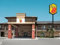 Super 8 by Wyndham Karnes City