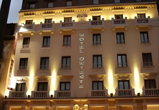 호텔 세르코텔 오리엔테 대표 이미지